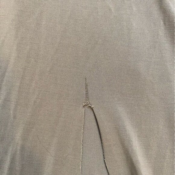 Pol Lightweight Sage Green Dress With Side Slit Size L - Picture 9 of 10